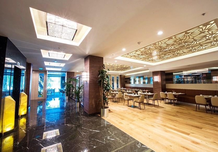 Hotel Ramada By Wyndham Gemli̇K Gemlik Exterior foto
